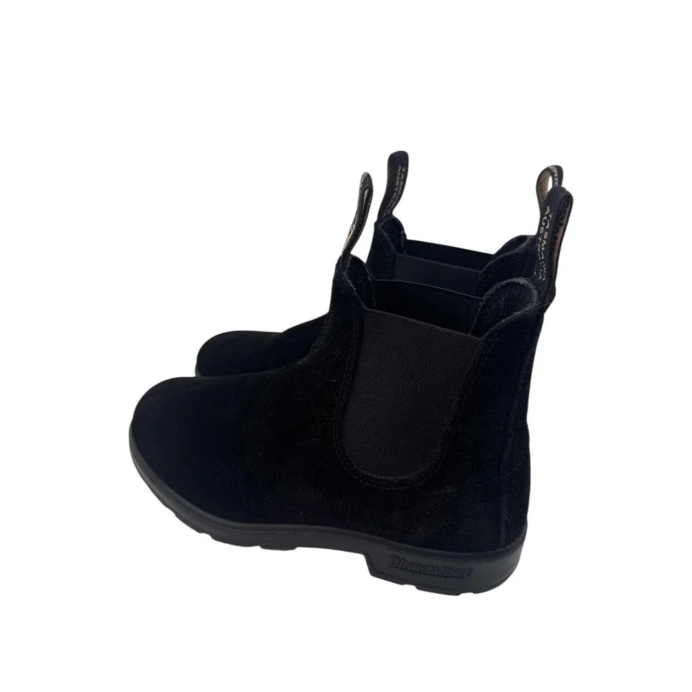 Blundstone #2405 Womens Black Suede Chelsea Boots Water Resistant Ankle Boot
